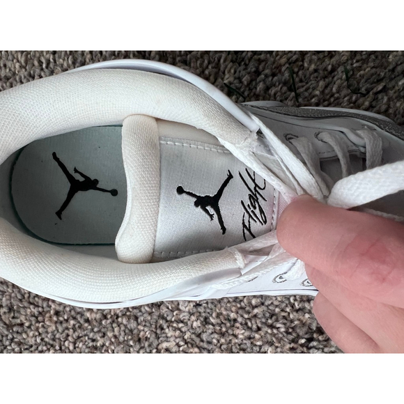 Air Jordan 4 RM 'White Silver Glitter' sneakers with the style code HQ34 size 7 - Picture 6 of 8